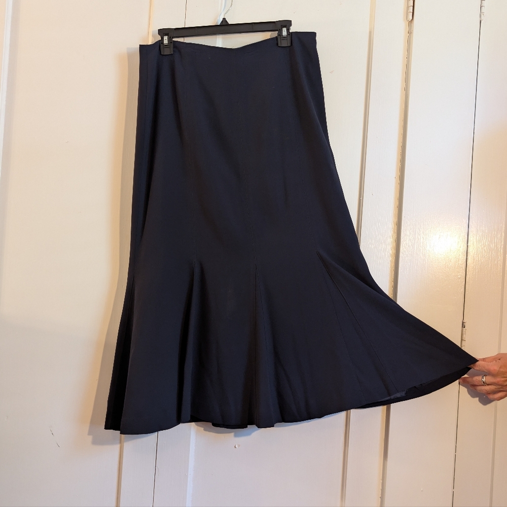 Nygard Skirt, 10, Black, Midi, Flouncy, Feminine, Flared, EUC